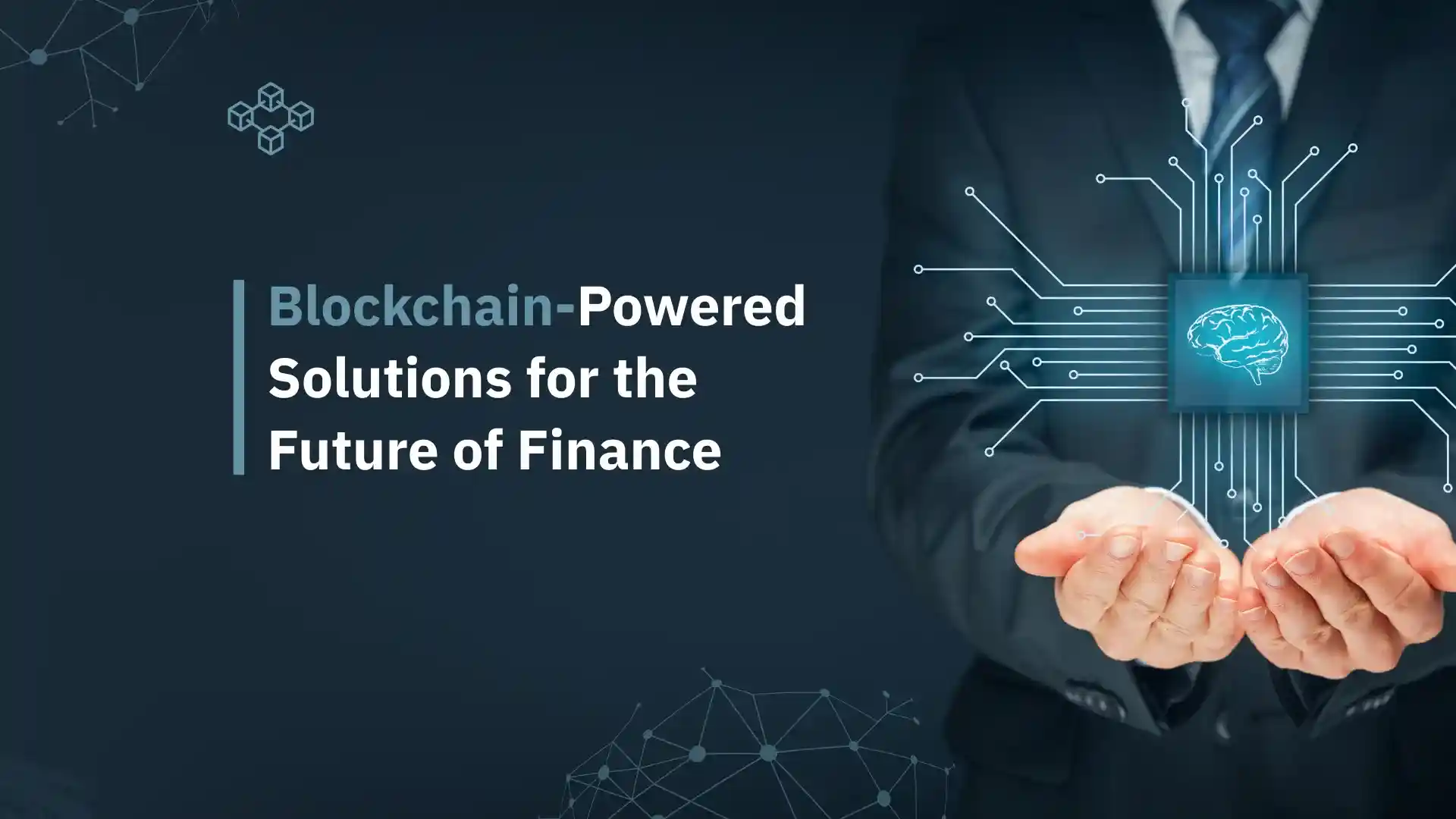 Doanh nhân trình bày giải pháp công nghệ blockchain cho tương lai, minh họa cho các ứng dụng blockchain trong doanh nghiệp và tài chính tại Việt Nam.